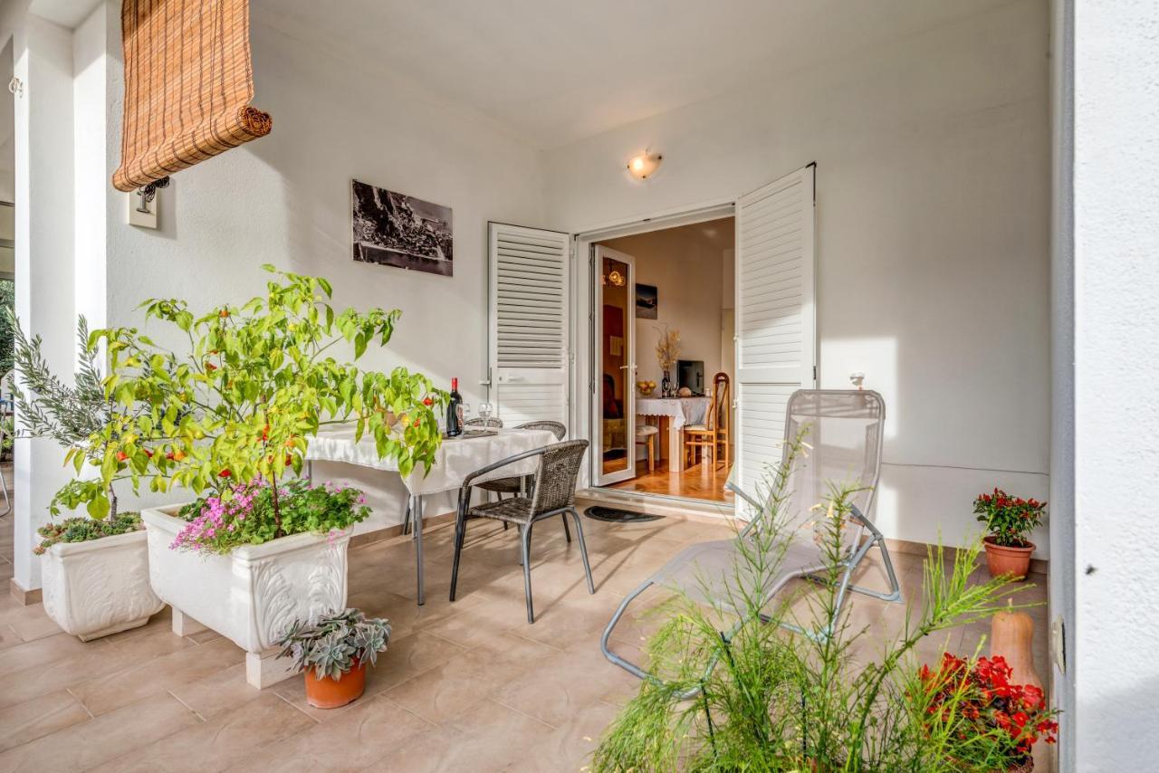 Nemira Beach Getaway Omis Ngoại thất bức ảnh
