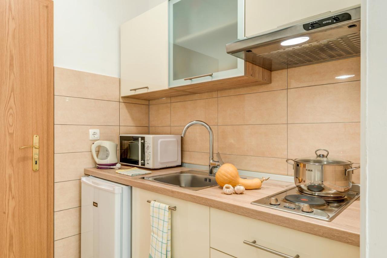 Nemira Beach Getaway Omis Ngoại thất bức ảnh