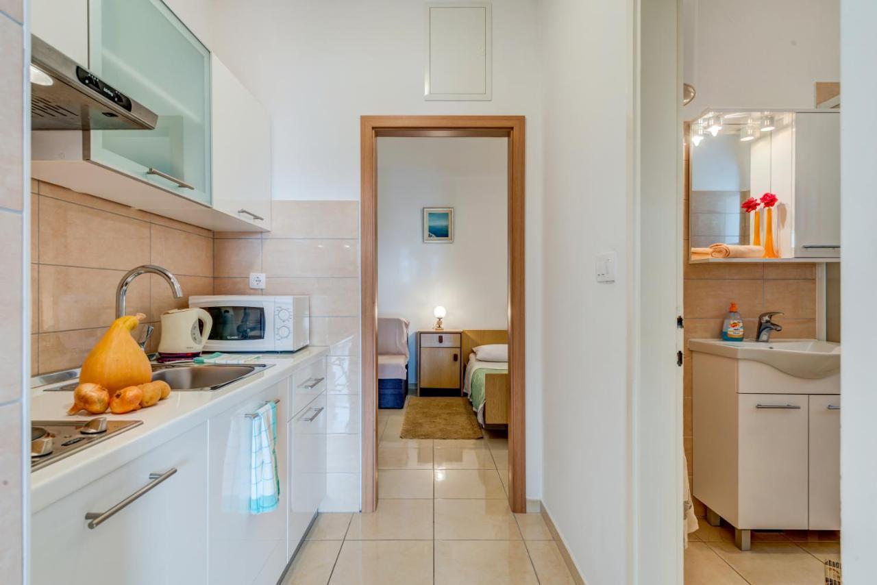 Nemira Beach Getaway Omis Ngoại thất bức ảnh