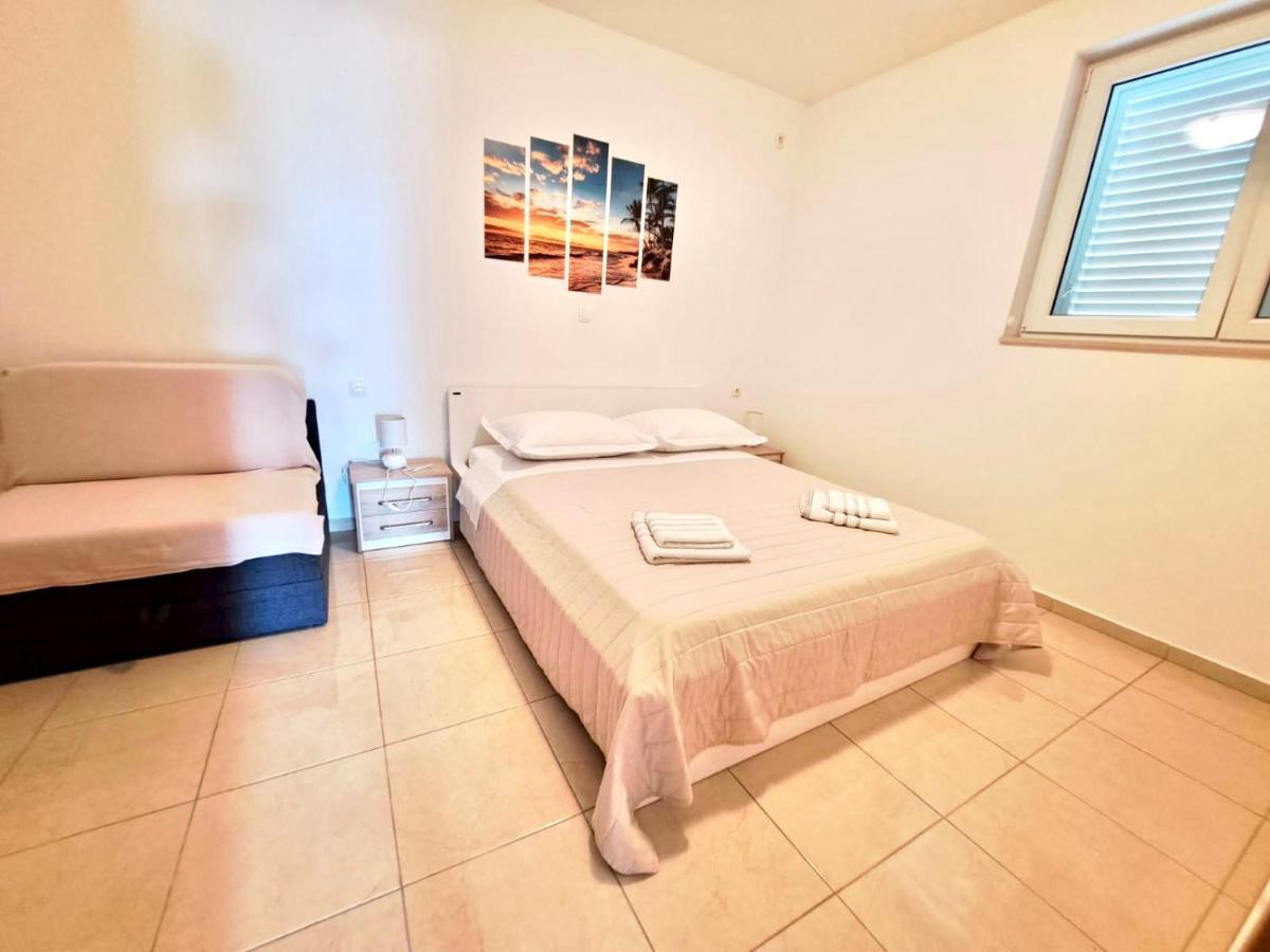 Nemira Beach Getaway Omis Ngoại thất bức ảnh